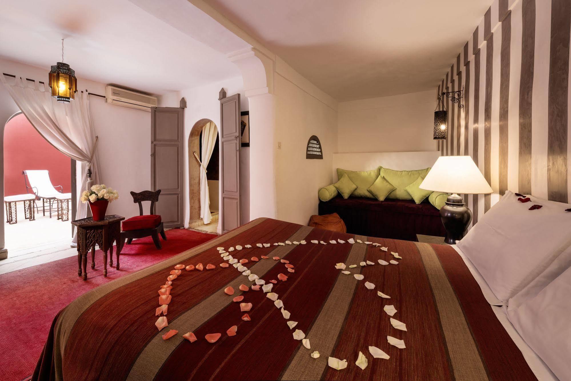Riad Les Jardins D'Henia Marrakesh Bagian luar foto